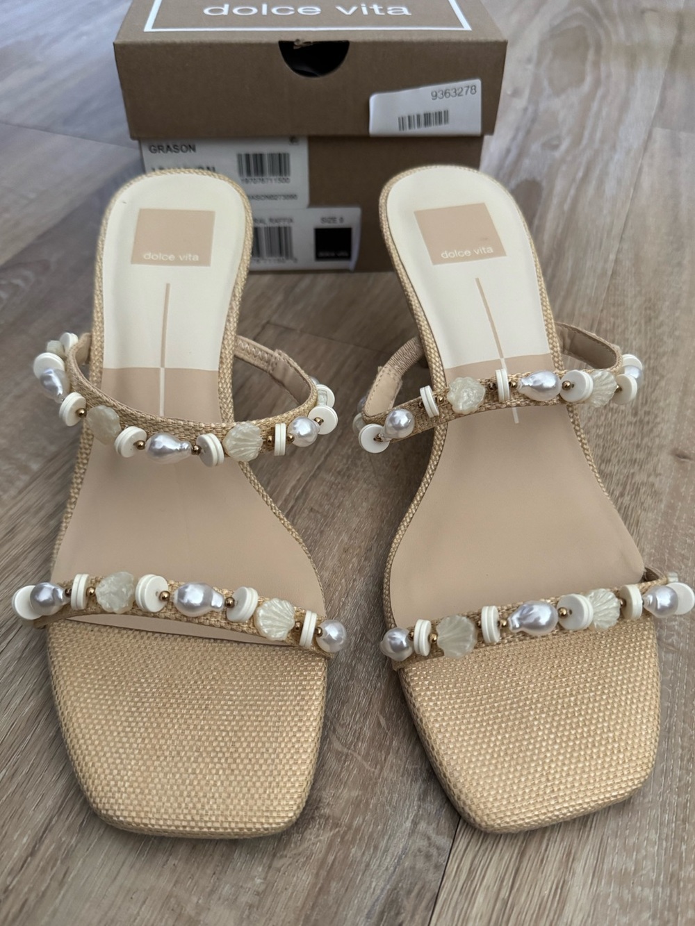 Dolce Vita Grason Natural Raffia Shell Heels